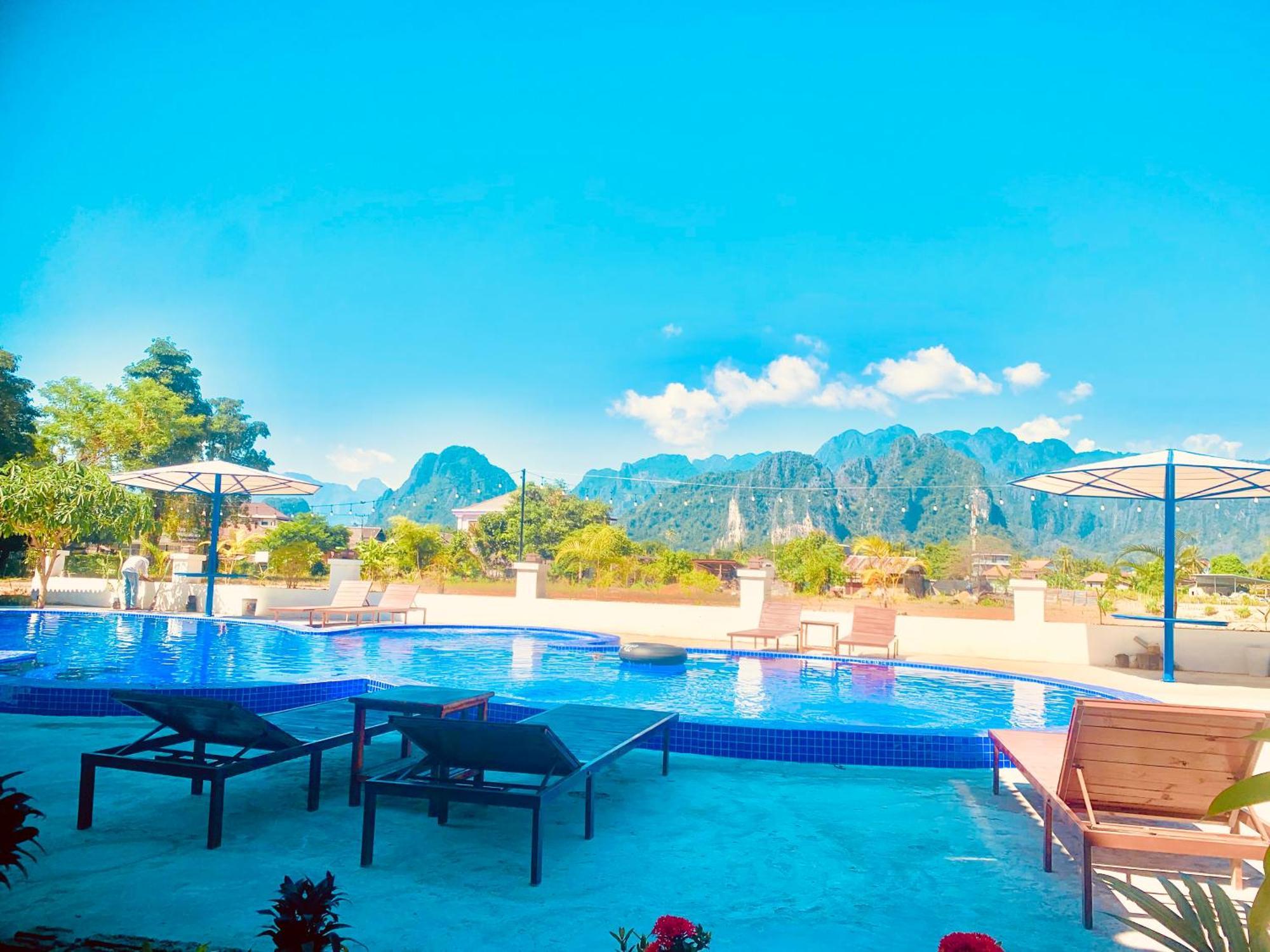 Garden Resort ヴァンヴィエン エクステリア 写真